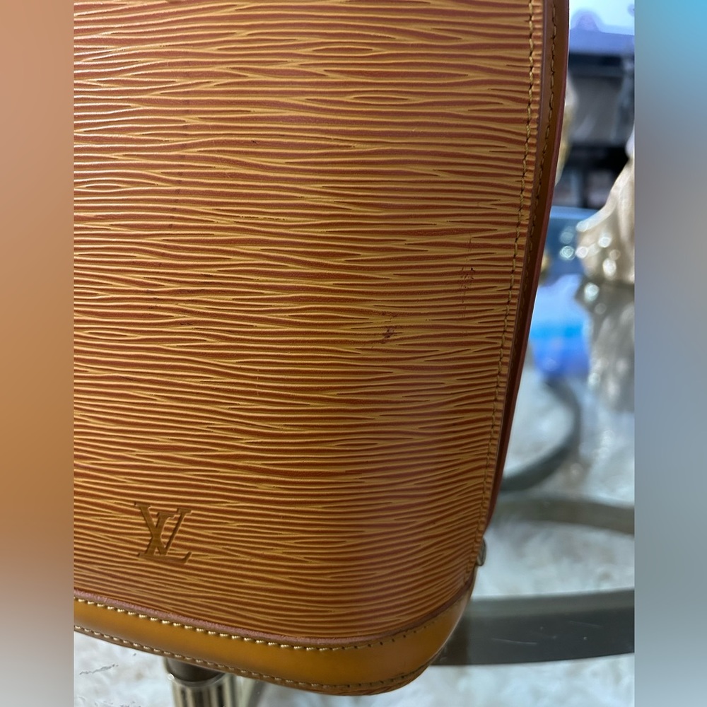 Louis Vuitton Epi Lussac Mustard Yellow - Picture 5 of 16